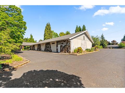 2111 Minnesota St, Eugene, OR 97402 photo 4