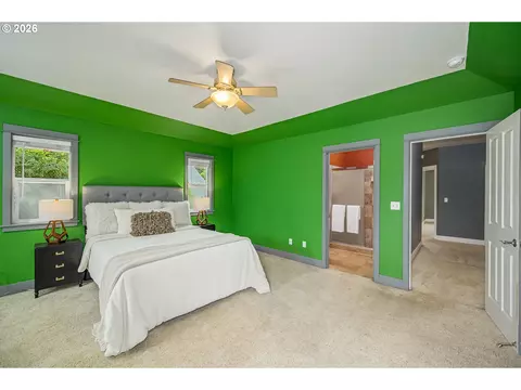 159 Crocker Ln, Eugene, OR 97404 photo 15