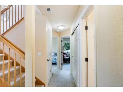 Entry Way - 3363 Bentley Ave, Eugene, OR 97405 photo 2 of 2