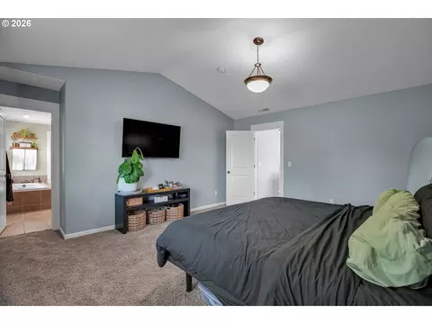 Bedroom - 344 SE Condor Dr, Gresham, OR 97080 photo 2 of 7