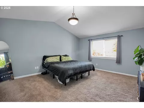 Bedroom - 344 SE Condor Dr, Gresham, OR 97080 photo 1 of 7