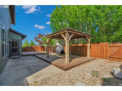 Exterior - 344 SE Condor Dr, Gresham, OR 97080 photo 3 of 7