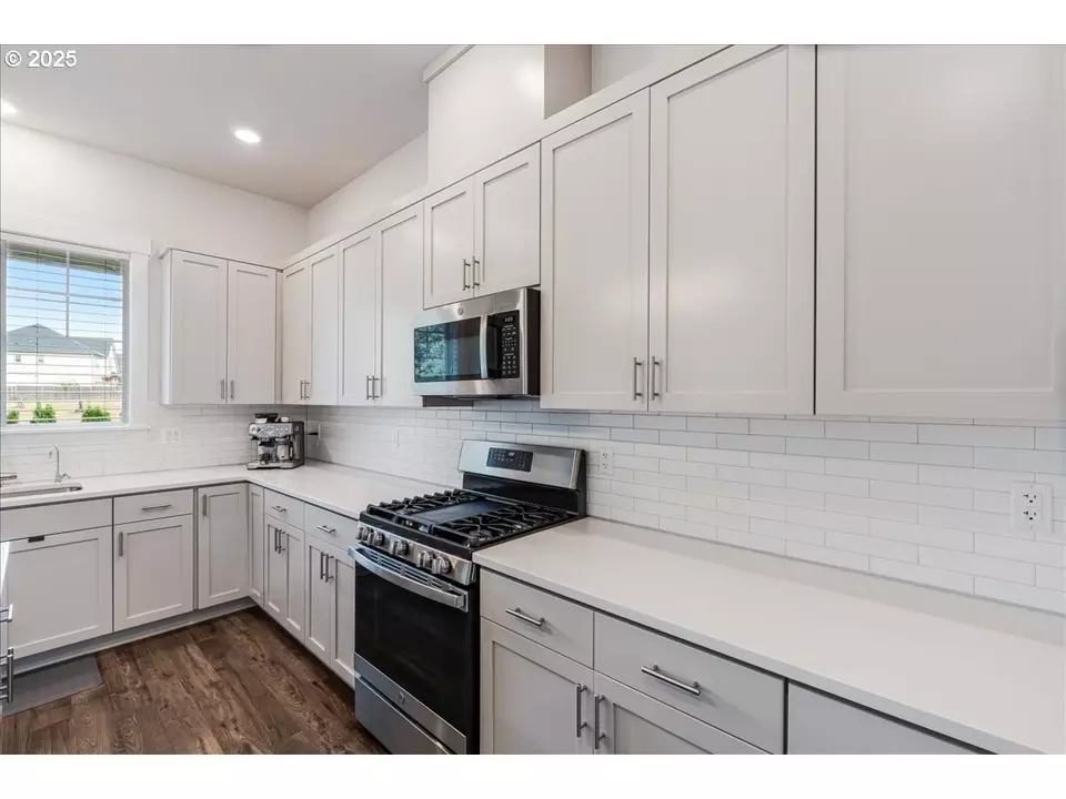 Kitchen - 15409 NW Orchid St, Portland, OR 97229 photo 7 of 8