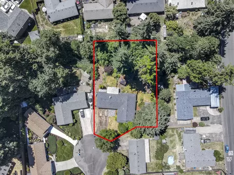 View/Area - 560 Blackfoot Ave, Eugene, OR 97404 photo 5 of 5