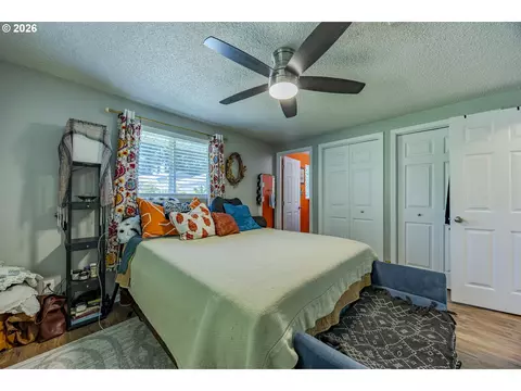 Bedroom - 560 Blackfoot Ave, Eugene, OR 97404 photo 3 of 3