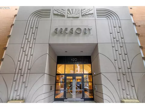 420 NW 11th Ave #503, Portland, OR 97209