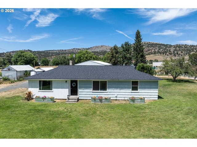 60325 Highway 26, John Day, OR 97845