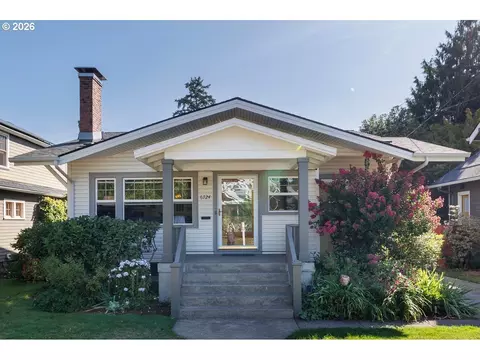 6724 SE 18th Ave, Portland, OR 97202