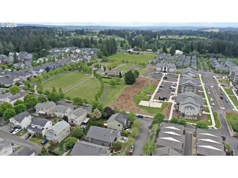 View/Area - 19155 Oak Ave, Sandy, OR 97055 photo 2 of 3