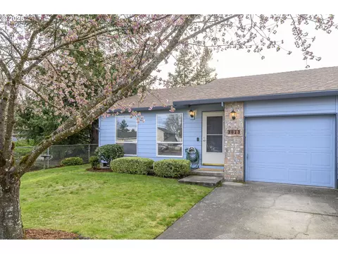 3023 NE Maloney Dr, Mcminnville, OR 97128