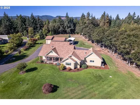 4300 Kahoe Dr, Hood River, OR 97031