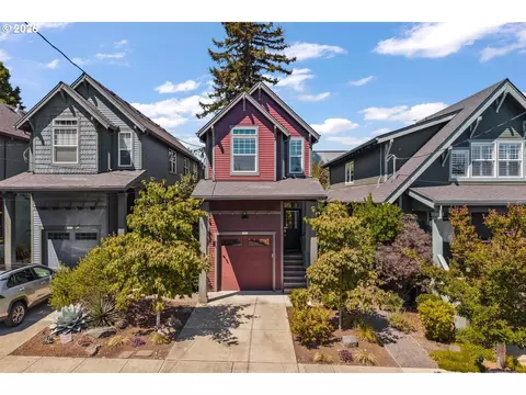 5471 NE 37th Ave, Portland, OR 97211
