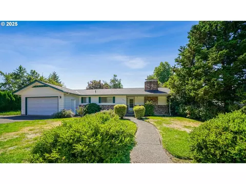3295 Camellia Dr S, Salem, OR 97302