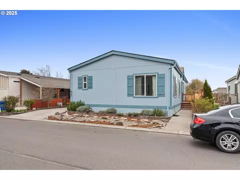 4329 Crystal Ave NE #205, Salem, OR 97305