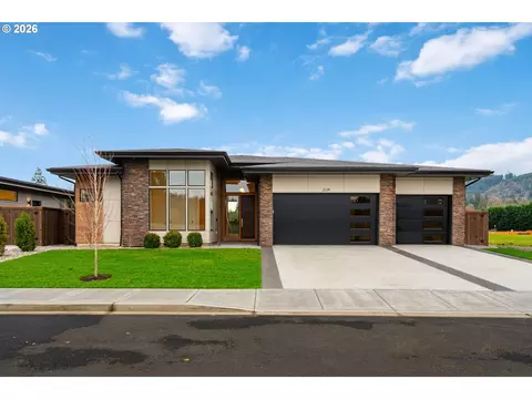 3109 Heron St, Woodland, WA 98674
