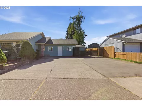 Exterior - 302 67th St, Springfield, OR 97478 photo 3 of 10