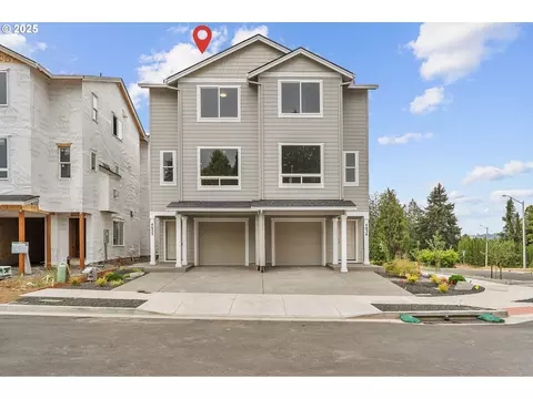 4652 SE 2nd St, Gresham, OR 97080