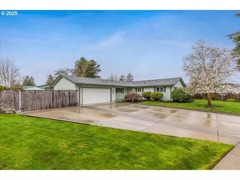 1604 Avon Way, Forest Grove, OR 97116