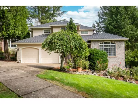 10100 SW Shearwater Loop, Beaverton, OR 97007