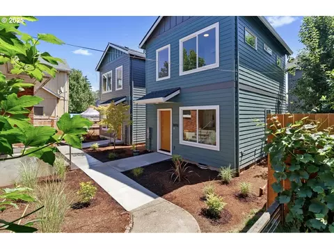 6916 N Swift St, Portland, OR 97203
