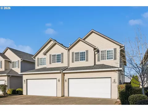 162 Alli Ct, Gladstone, OR 97027