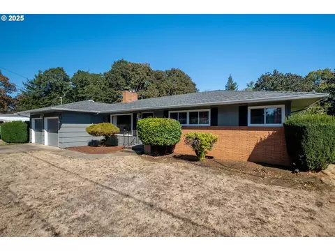 462 SW Westwood Dr, Dallas, OR 97338