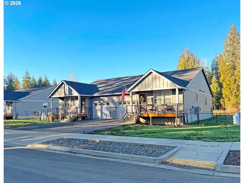 816 W E, Vernonia, OR 97064
