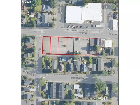 7700 SE Stark St, Portland, OR 97215