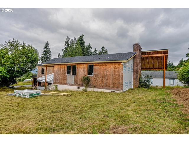 19769 Florence Dr, Clatskanie, OR 97016