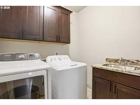 Other - 2481 SW 41st St, Gresham, OR 97080 photo 2 of 4