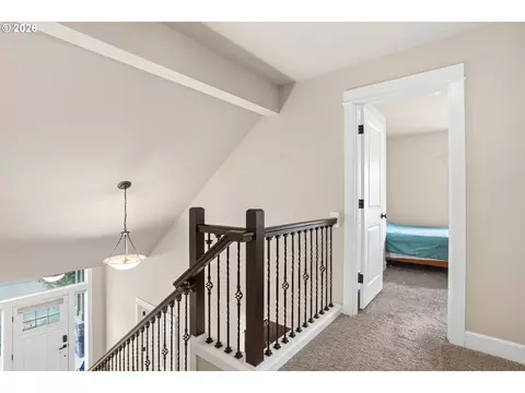 Entry Way - 2481 SW 41st St, Gresham, OR 97080 photo 3 of 3