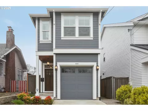 4587 NE 35th Pl, Portland, OR 97211