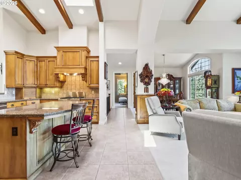 Kitchen - 4617 SE Honors Pl, Gresham, OR 97080 photo 1 of 5