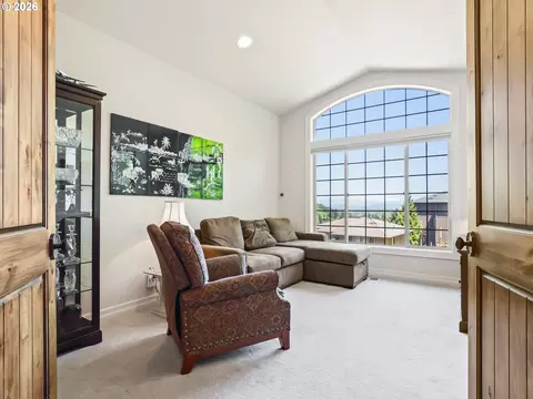Living - 4617 SE Honors Pl, Gresham, OR 97080 photo 1 of 7