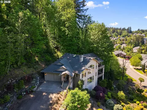 View/Area - 4617 SE Honors Pl, Gresham, OR 97080 photo 1 of 5