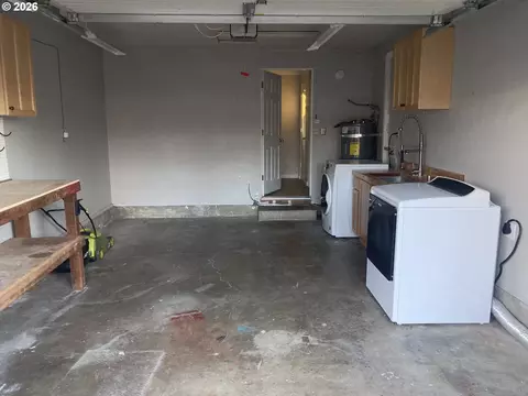 Other - 3960 Virginia Ave, Springfield, OR 97478 photo 3 of 5