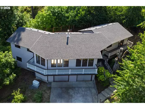 85465 Eagles Aerie Rd, Eugene, OR 97405