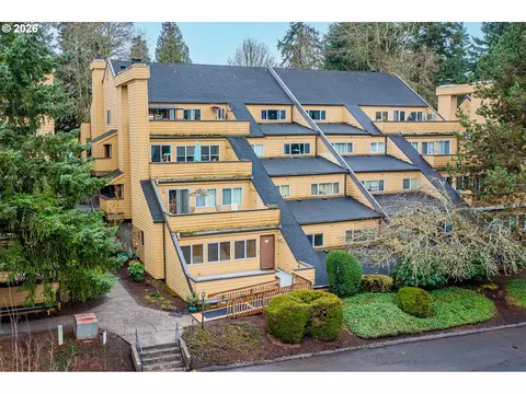 1621 NE 113th St #122, Vancouver, WA 98686
