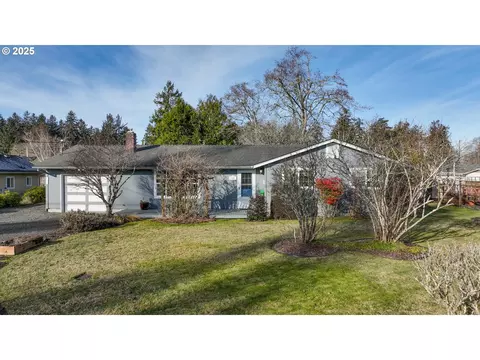 143 SW Birch Ave, Warrenton, OR 97146