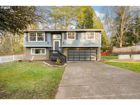 9310 SW 26th Ave, Portland, OR 97219