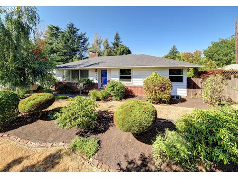 903 NE 127th Ave, Portland, OR 97230