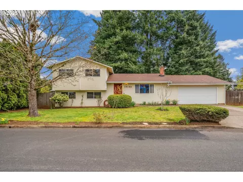 19132 Bedford Dr, Oregon City, OR 97045