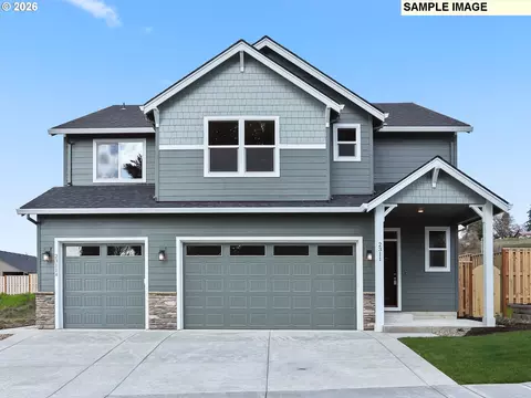504 NE Trillium Dr #63, Estacada, OR 97023