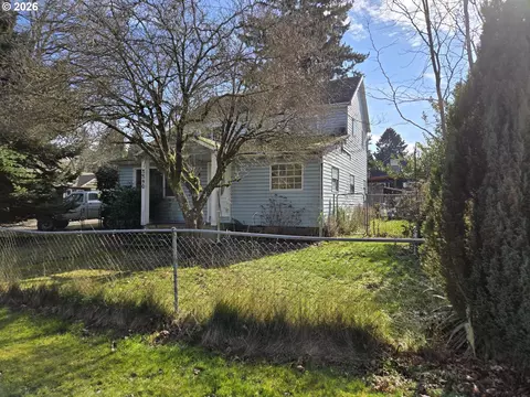 5390 NE Skidmore St, Portland, OR 97218