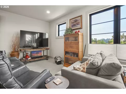 Other - 1191 Lantern Ln, Eugene, OR 97401 photo 3 of 7