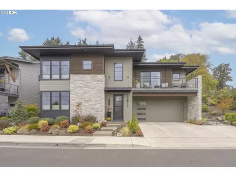 Exterior - 1191 Lantern Ln, Eugene, OR 97401 photo 2 of 14
