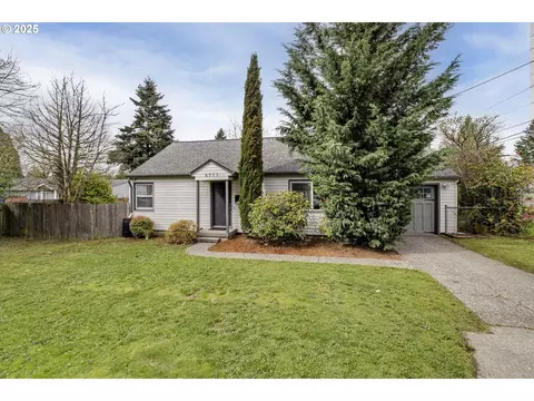 6711 SE 76th Ave, Portland, OR 97206
