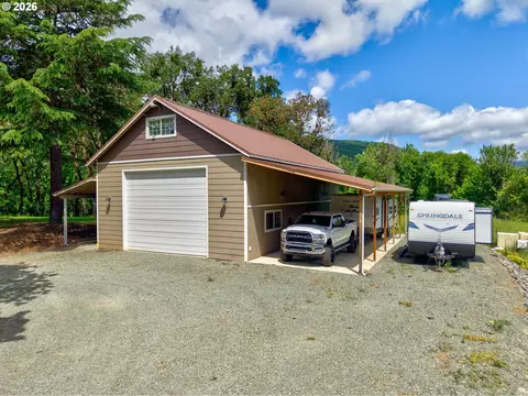 Exterior - 1631 Glenbrook Loop Rd, Riddle, OR 97469 photo 13 of 13