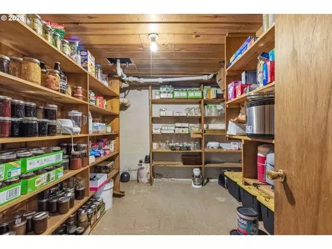 Other - 1631 Glenbrook Loop Rd, Riddle, OR 97469 photo 6 of 10