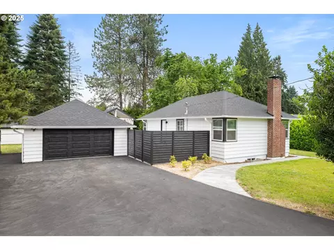 4215 NE 54th St, Vancouver, WA 98661